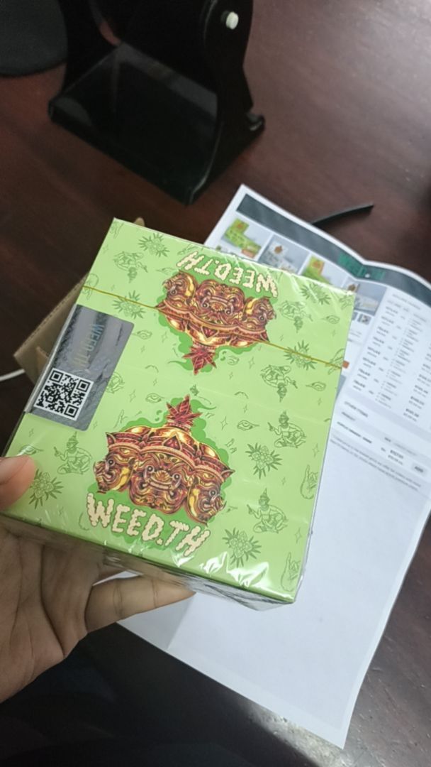 Full Box of 22x Rolling Paper & Tips - Rolling Papers - 110mm King Size - weedth / weed.th