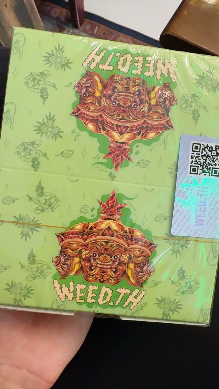 Full Box of 22x Rolling Paper & Tips - Rolling Papers - 110mm King Size - weedth / weed.th