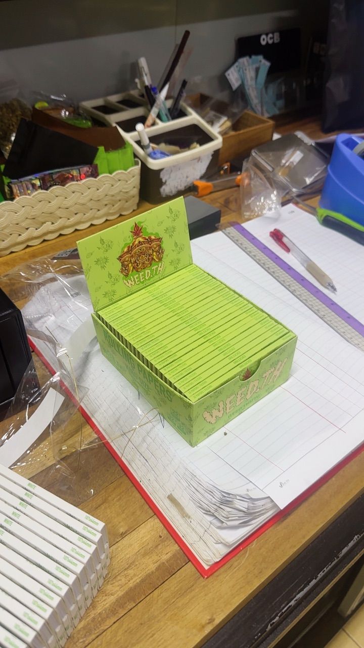 Rolling Papers Full Box - 110mm - Brown Paper with Filters, and Magnet ( 22x )